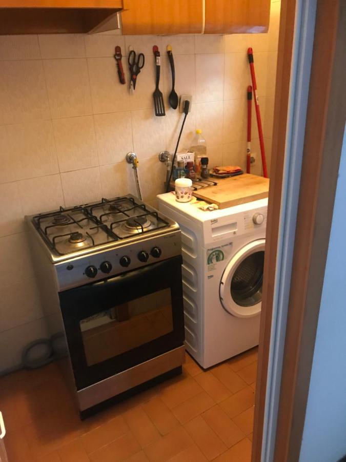 Appartamento 4 Posti Letto In Zona Tranquilla E Ben Servita, Un Matrimoniale E Un Divano Letto Matrimoniale Facebook Massimo Bobo Aquili Bologna Exteriör bild